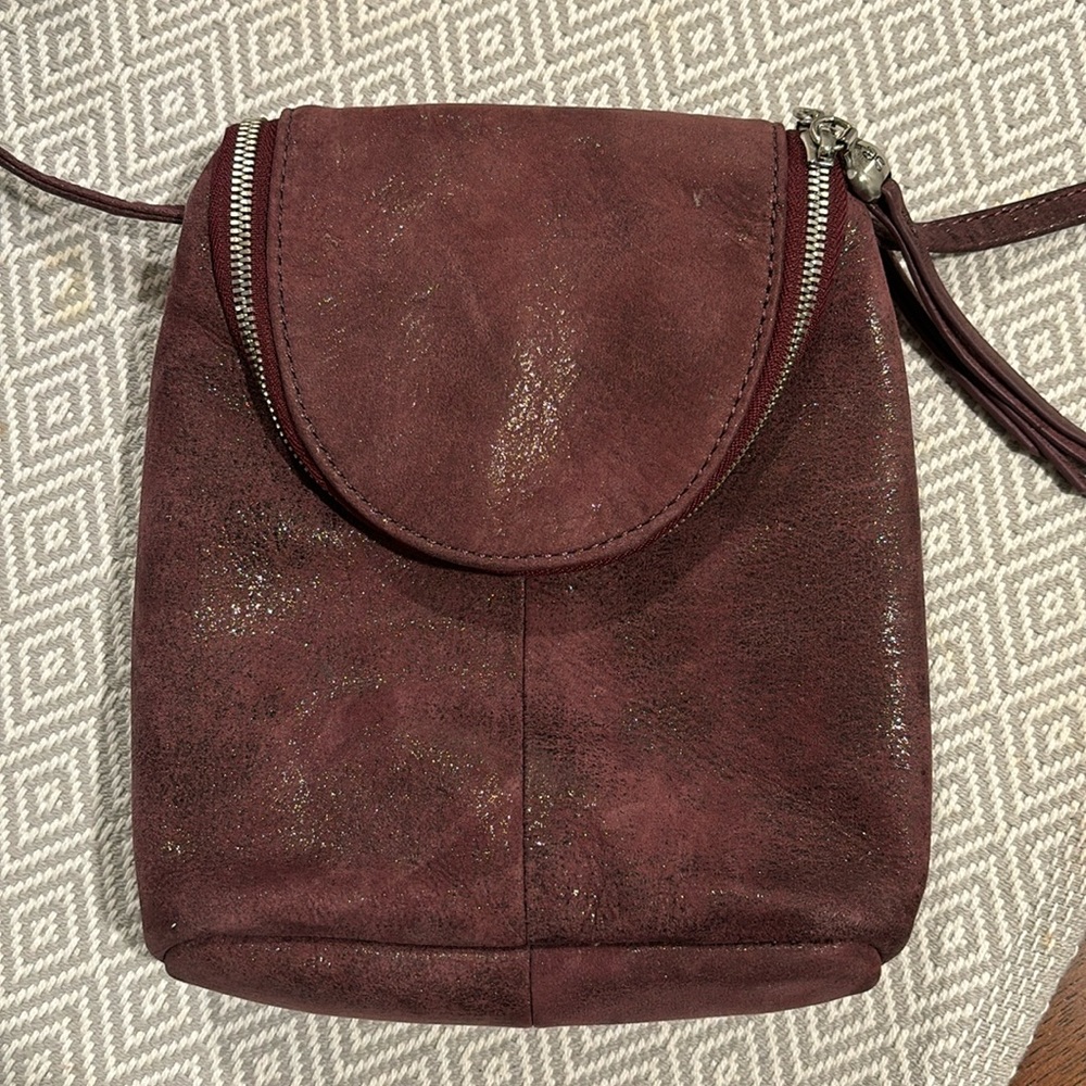 Hobo plum shoulder strap purse